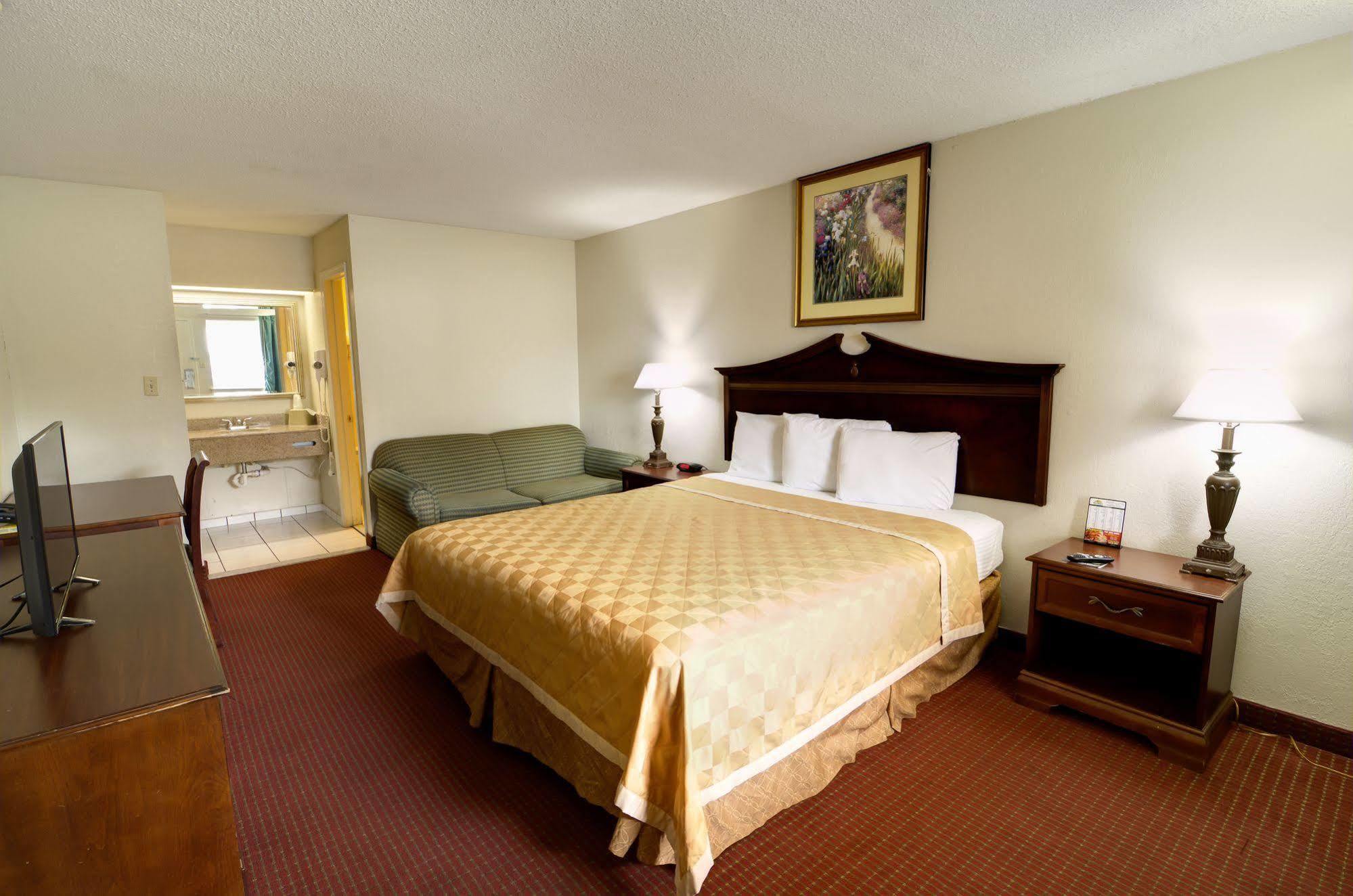 Key West Inn - Newport News Ngoại thất bức ảnh