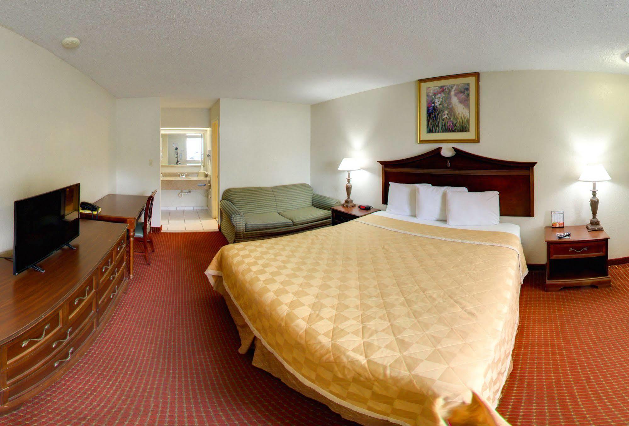 Key West Inn - Newport News Ngoại thất bức ảnh
